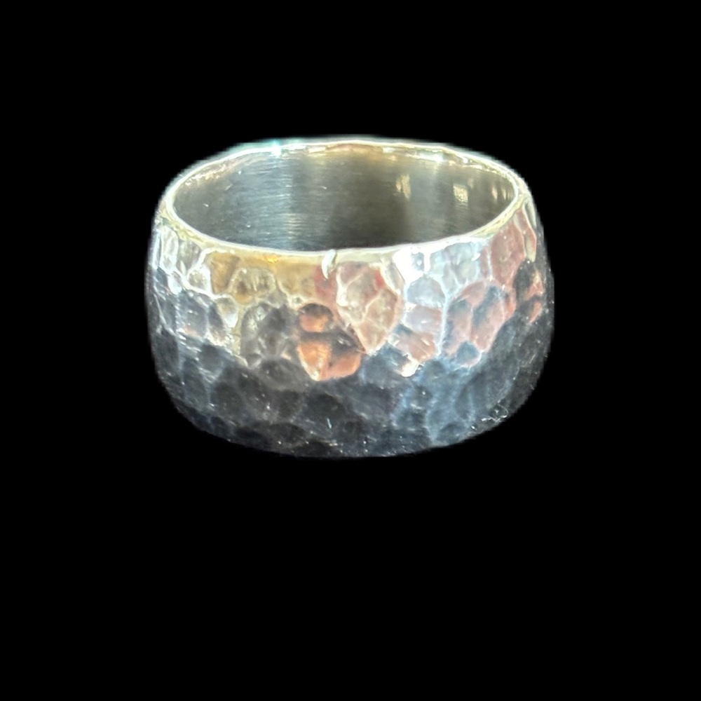 Vintage Silpada Hammered Silver Band